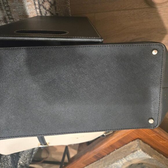 Kate Spade Cedar Street Harmony Two-Tone Beige & Black Leather Shoulder Bag - Picture 3 of 5